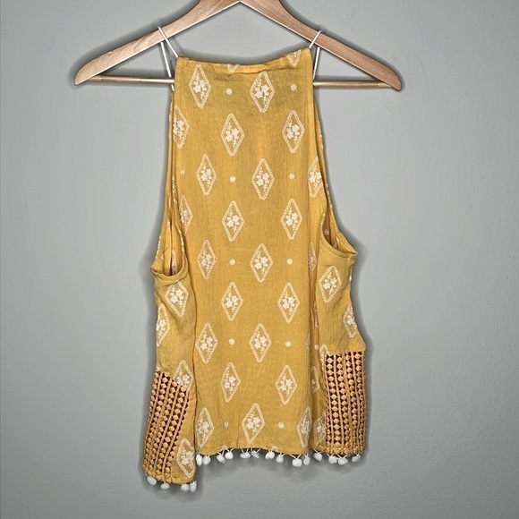 RAGA Anthropologie Embroidered Crochet Pom Tank Top in Yellow & White Size Large - Picture 4 of 9